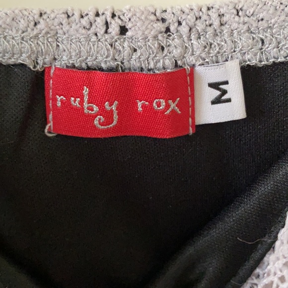 Ruby Rox High-Low Dress Lace - Picture 5 of 5